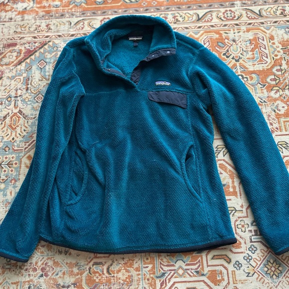 Patagonia sweater - Picture 2 of 2